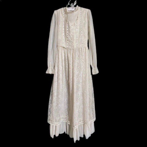 Dorissa Of Miami Other - Vintage 1970’s floor length girls 8 prairie peasant dress wedding lace pilgrim